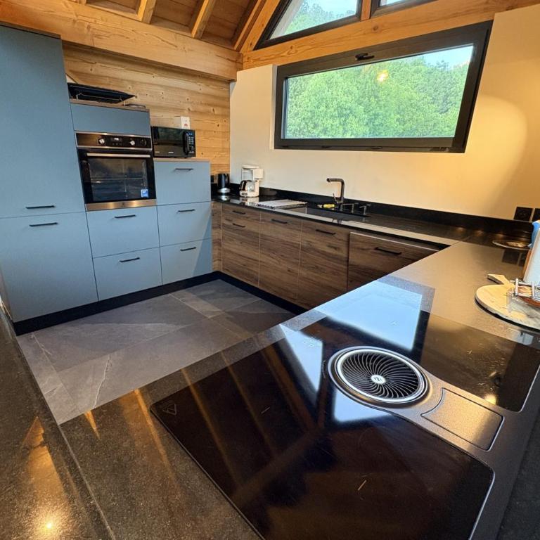 VAUJANYLOCATIONS - Sertetsagne - Chalet - 9