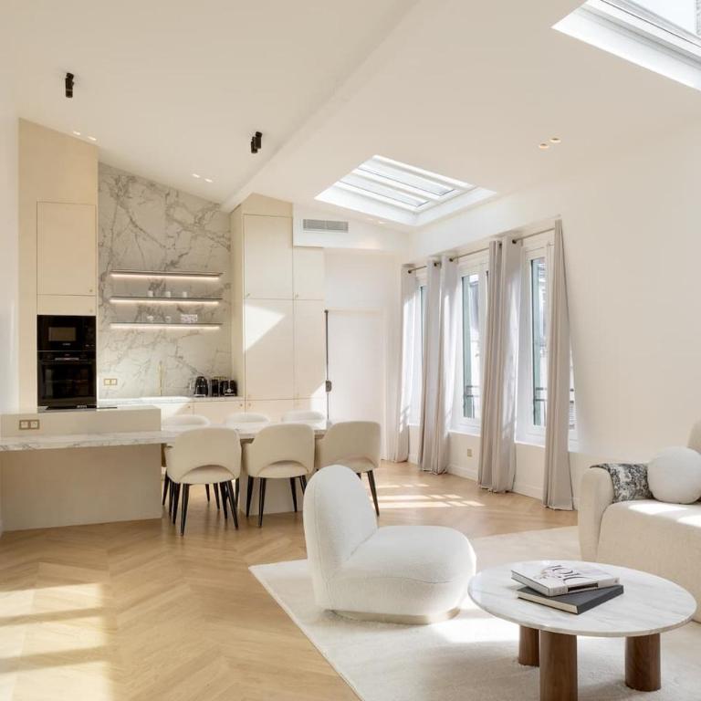 The Colosseum Residence - Apartment - 19