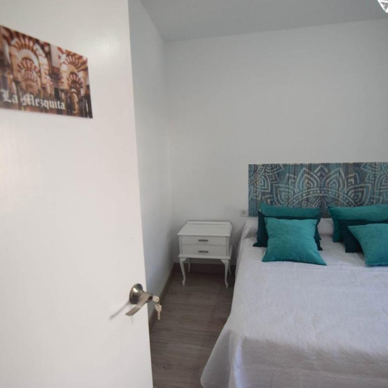 Ático Aguayos con terraza y cuatro dormitorios. - Apartment - 40