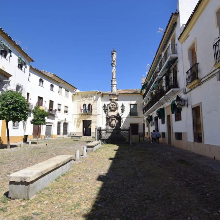 Ático Aguayos con terraza y cuatro dormitorios. - Apartment - 54