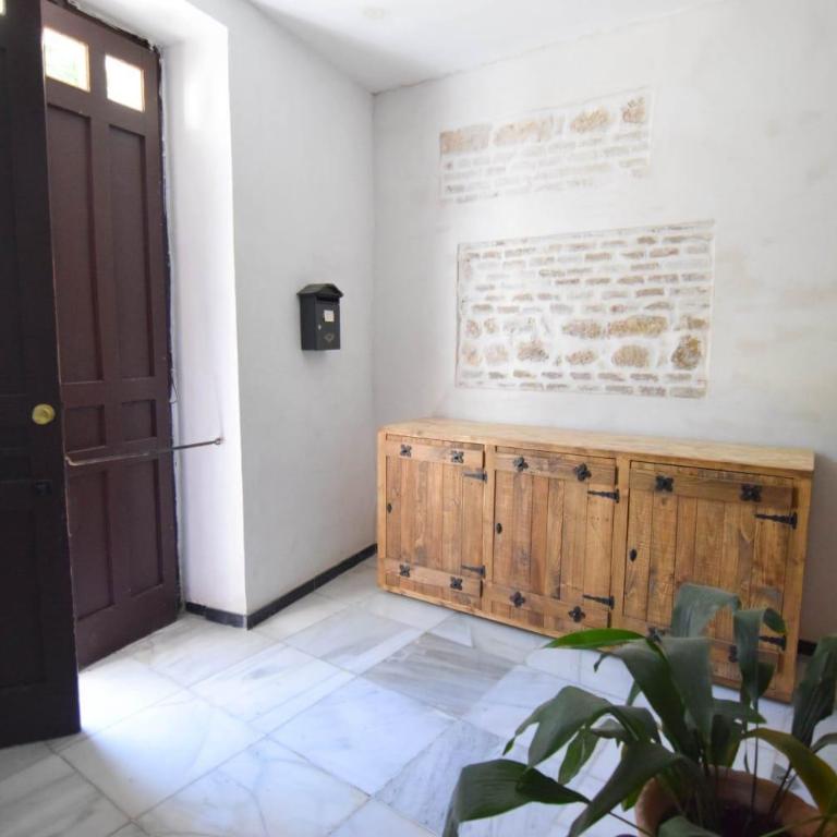 Ático Aguayos con terraza y cuatro dormitorios. - Apartment - 53