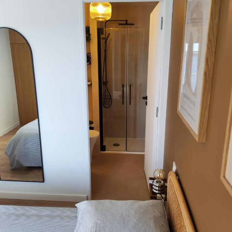 L'Ostréa, T2 rénové, vue sur l'étang, climatisation et parking privé - Appartement 1 Chambre - 9