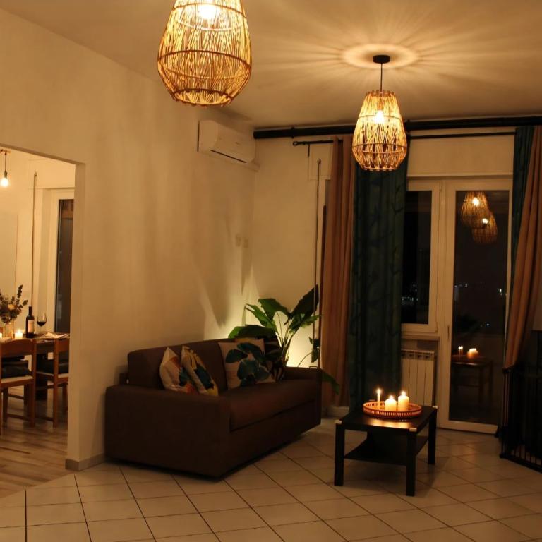 Maison botanica - Self check in - 7 minutes away from the airport - Appartamento con 1 Camera da Letto - Non Fumatori - 24