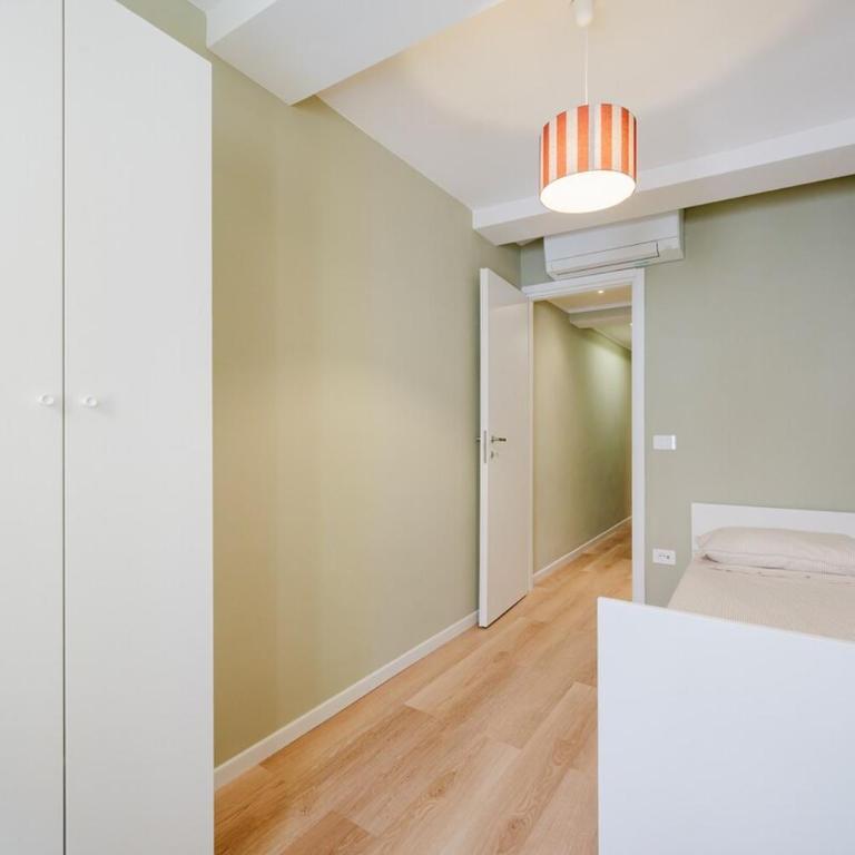Sage & Honey 5 Guests 200m AC Station Each Room - Two-Bedroom Apartment - 14