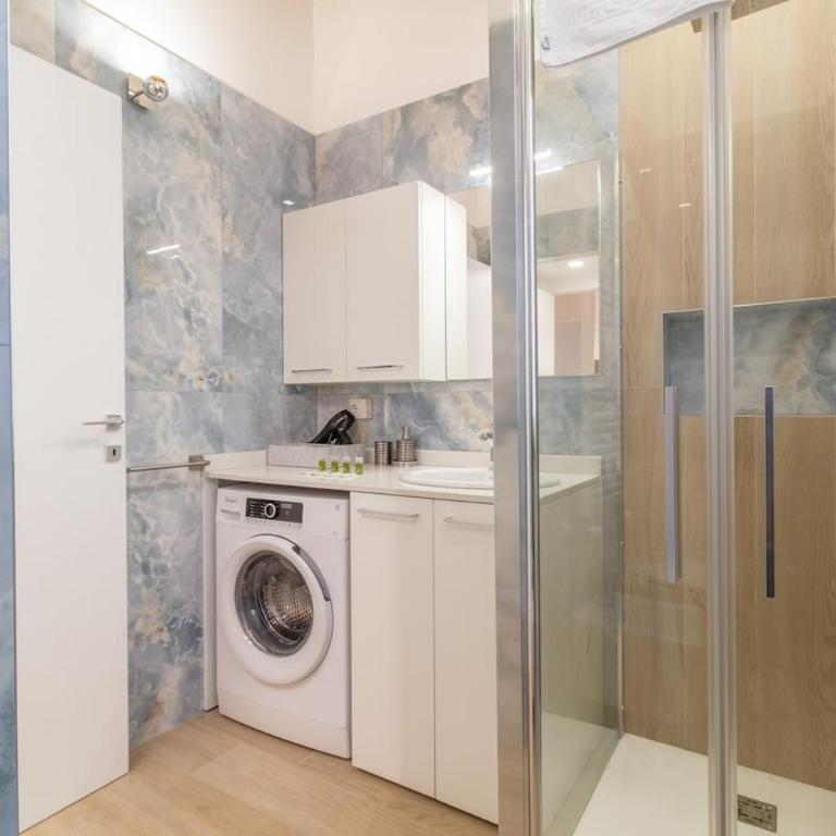 Casa Lumen- Design and Privacy near Station and Center - Monolocale Deluxe - 14