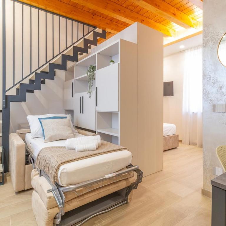 Casa Ivy - Design & Privacy near Station and City Center - Monolocale con Balcone - 24
