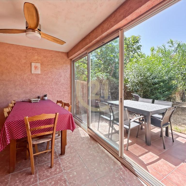 Maison avec jardin proche de la plage - Maison 2 Chambres - 21