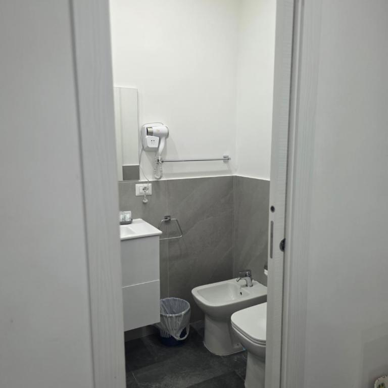 Oasi Dei Cristallini - Quadruple Room with Garden View - 11