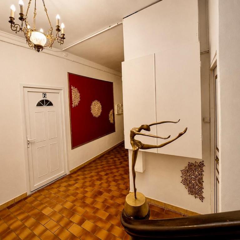 Elegant Apartment with shared courtyard-center - Appartement 1 Chambre - 14