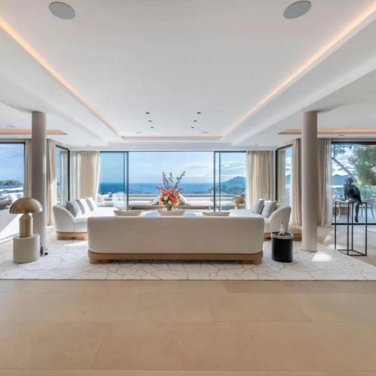 AntibesLuxuriousResidence - Villa avec Piscine Privée - 3
