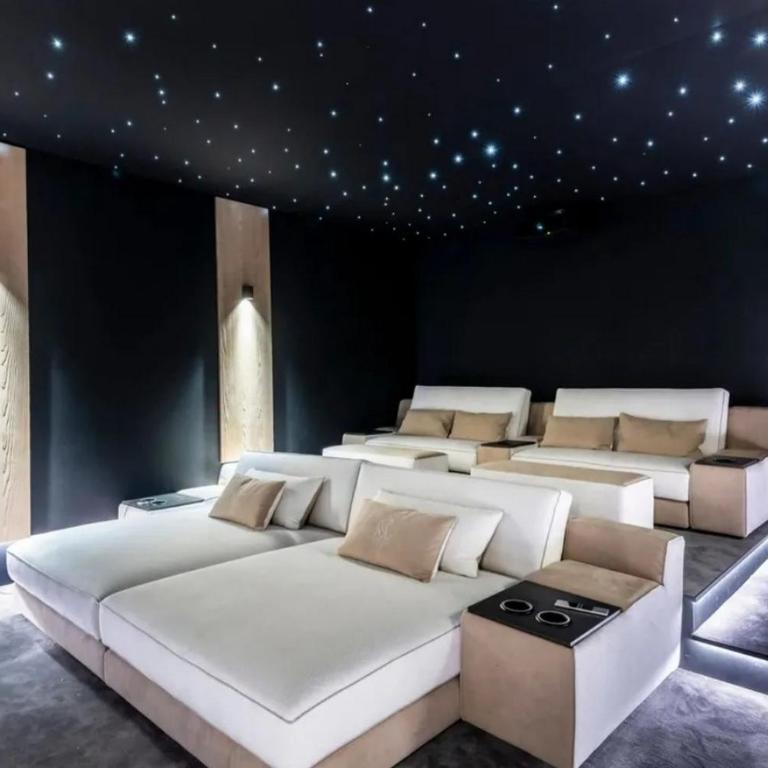 AntibesLuxuriousResidence - Villa avec Piscine Privée - 8