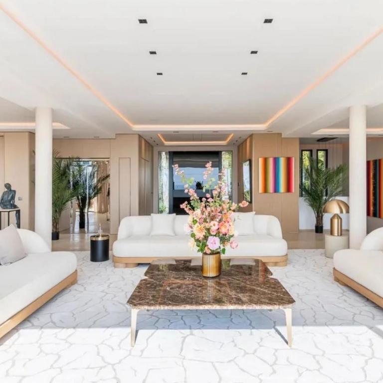 AntibesLuxuriousResidence - Villa avec Piscine Privée - 12