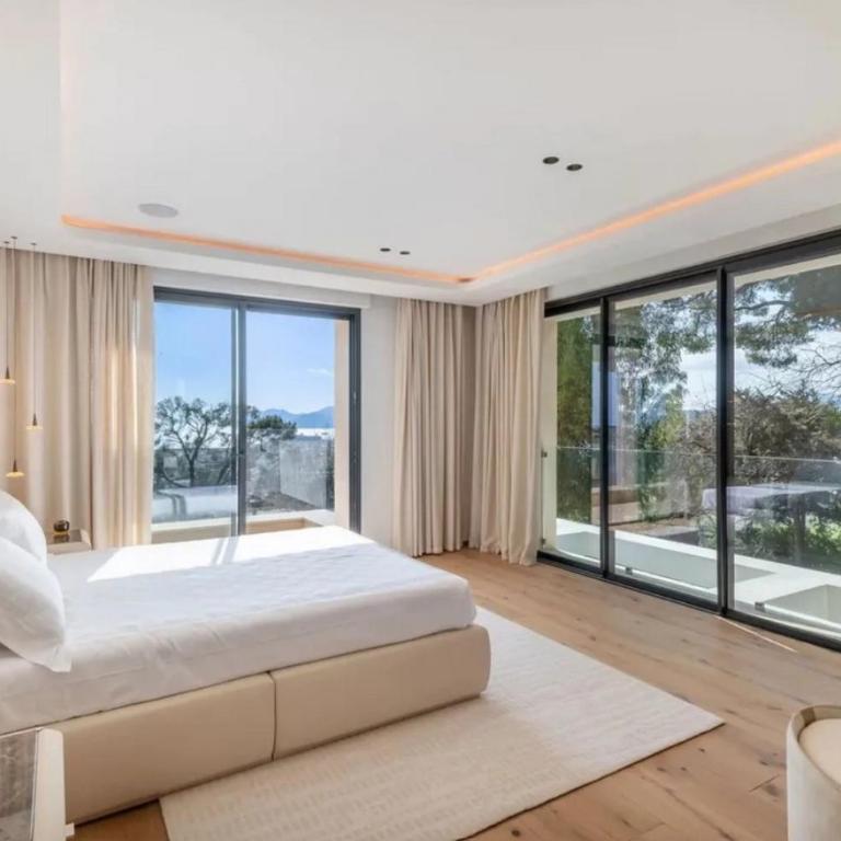 AntibesLuxuriousResidence - Villa avec Piscine Privée - 18