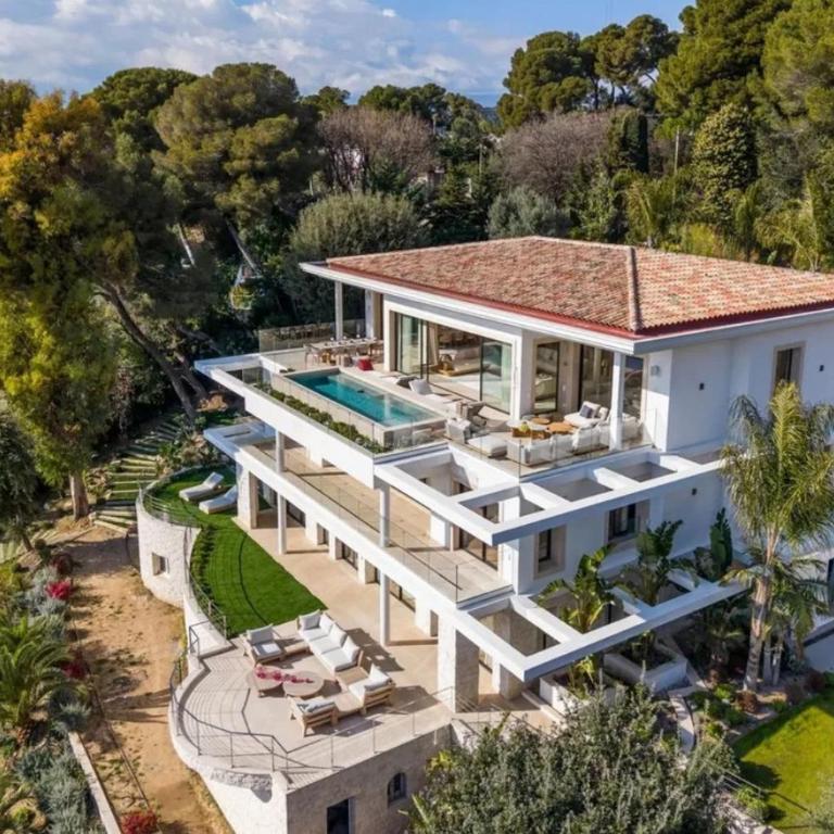 AntibesLuxuriousResidence - Villa avec Piscine Privée - 1
