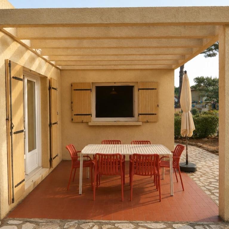 Maison avec terrasse et jardin à 10' de la plage - Maison 1 Chambre - 21