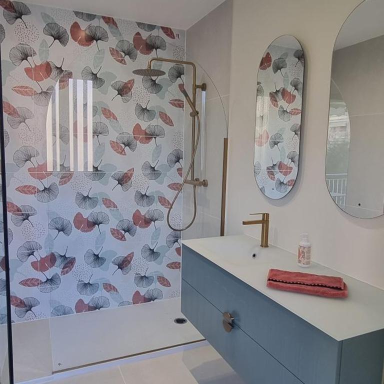 Appartement 50m2 rénové, parking, Plages à 250m, Quartier Pointe Croisette - Apartment mit 1 Schlafzimmer - 3