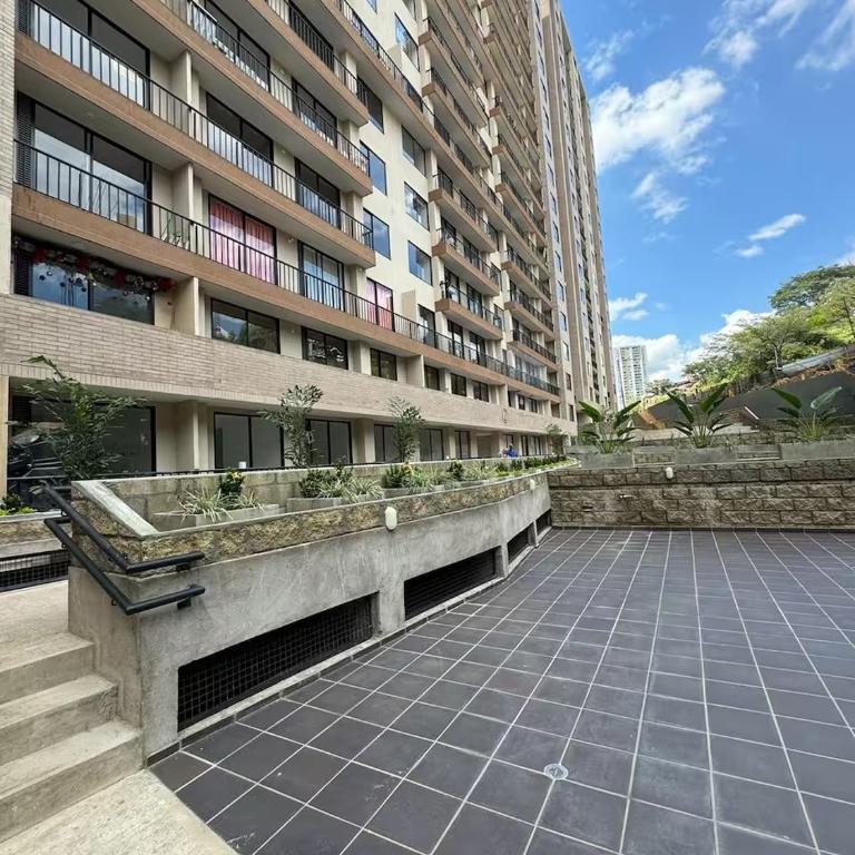 Cómodo Apto de 2 Hab con Balcón y Gran ubicación - Apartamento de 2 dormitorios - 15