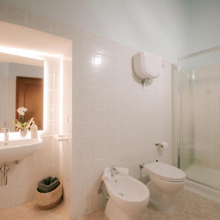 Albergo Giardino - Habitación Triple con baño privado - 7