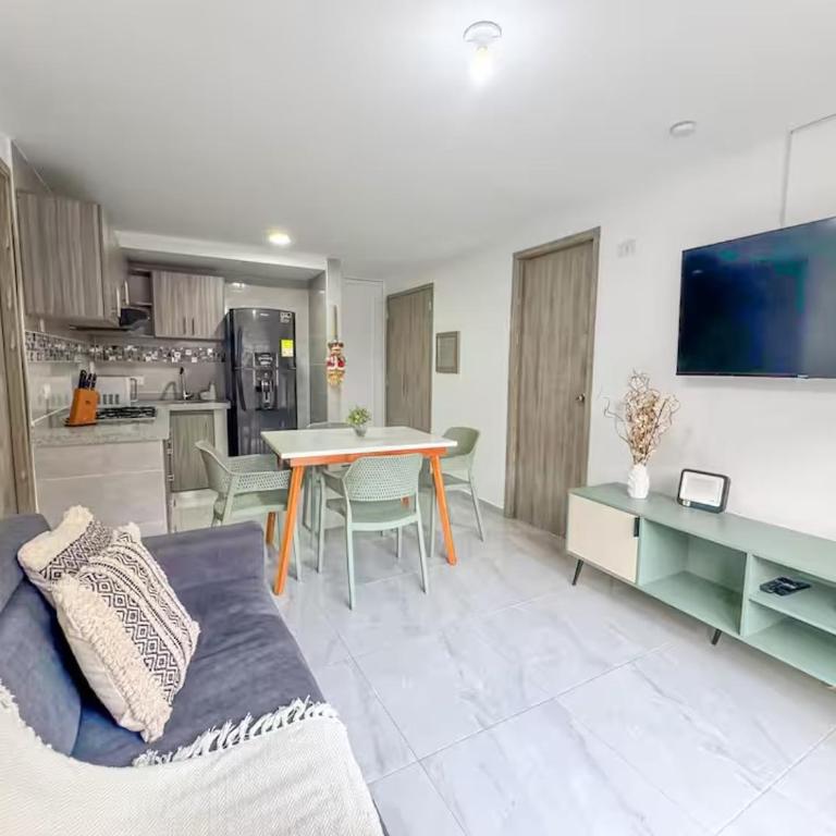 Apto Moderno 2 Hab con AC y Excelente Ubicación - Two-Bedroom Apartment - 1