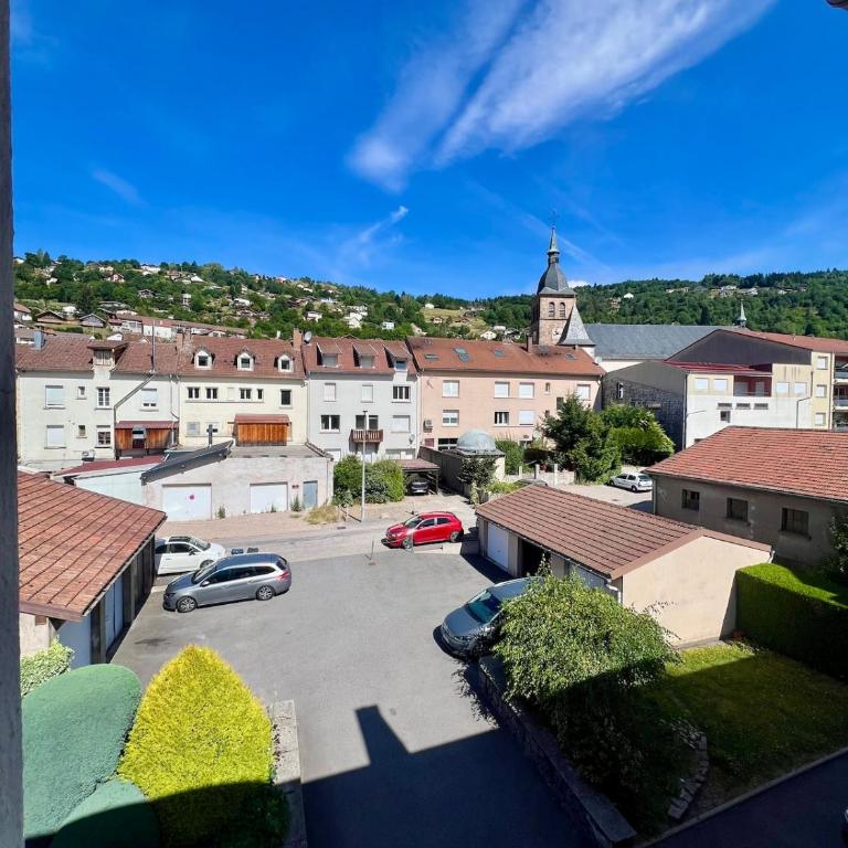 Appartement centre-ville, Les bérettes de Joseph - Appartement 3 Chambres avec Vue sur la Montagne - 33