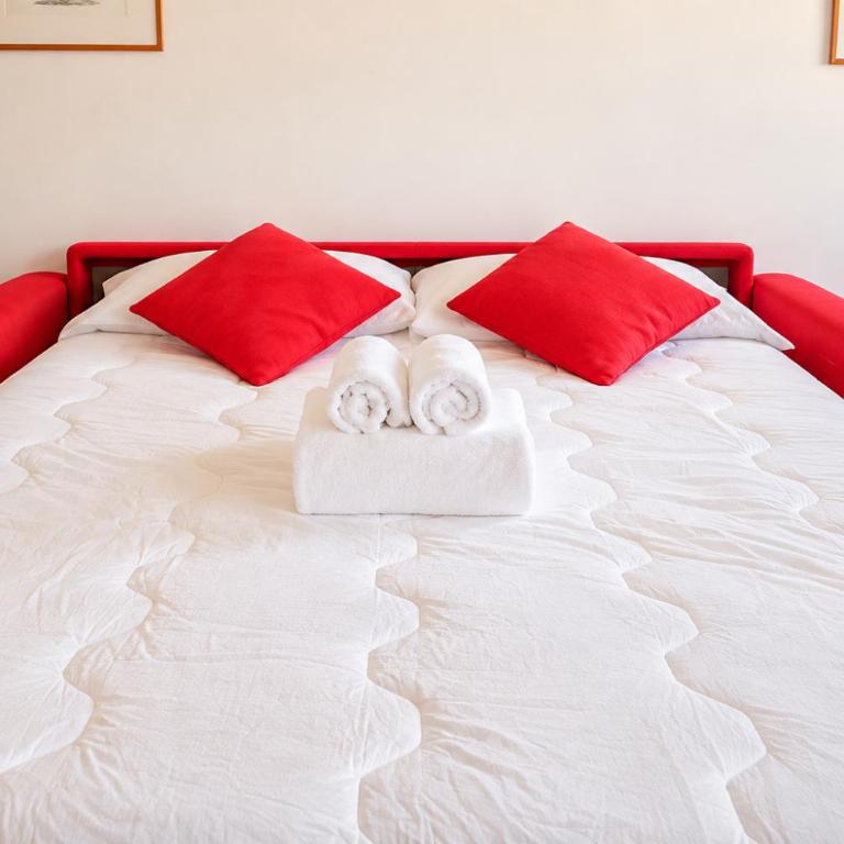 Santa Croce Suite View Apartment - Two-Bedroom Apartment with Balcony - 17
