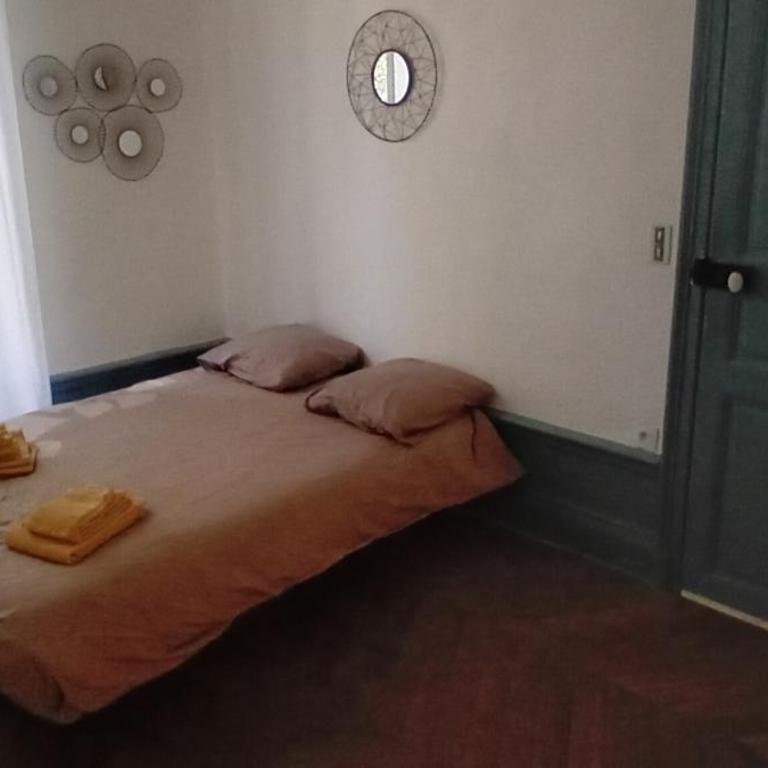 Grand studio hyper centre - One-Bedroom Apartment - 8