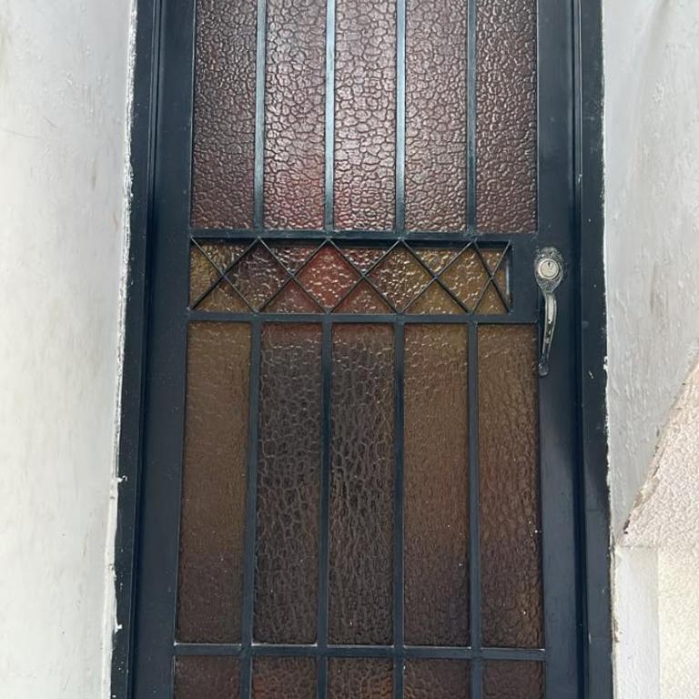 apartaestudio las flores - One-Bedroom Apartment - 7