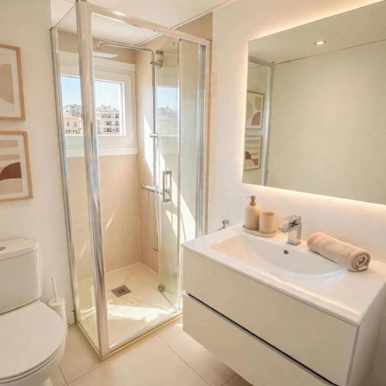 OCEAN PLAYAMAR - Premium beachfront terrace & pool - Apartment mit 3 Schlafzimmern - am Meer - 5