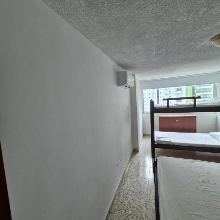 Elegant oceanfront family apartment - Two-Bedroom Apartment - 18