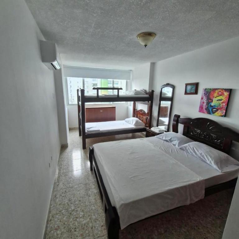 Elegant oceanfront family apartment - Two-Bedroom Apartment - 29