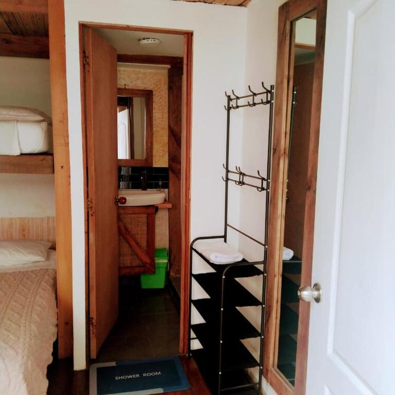 Hostal Colina de Lluvia - Habitación Doble Familiar - 3