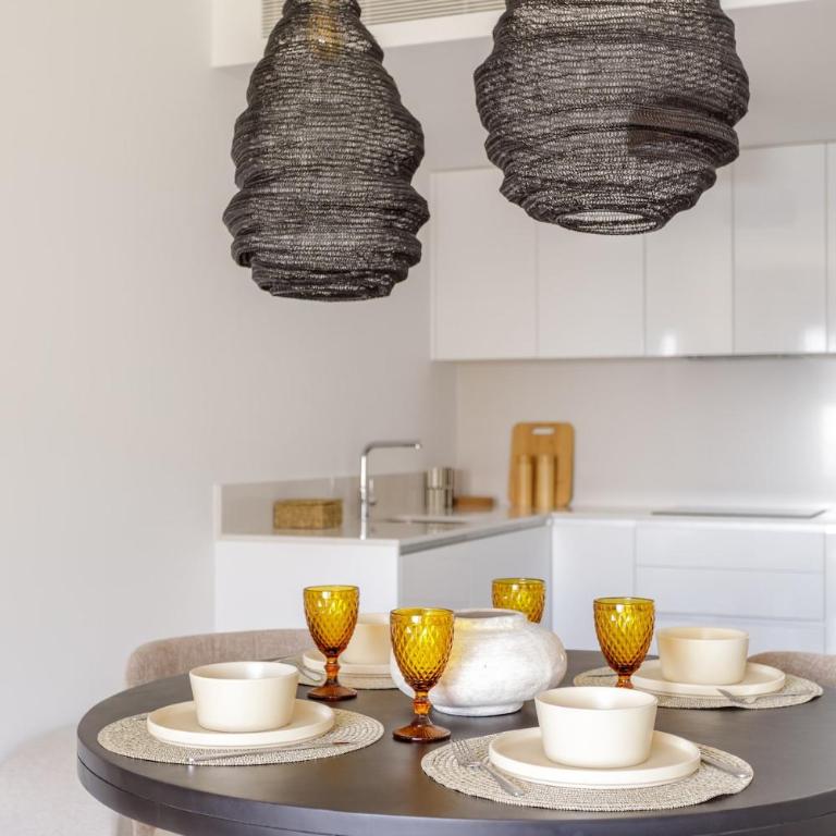 15 min airport, Pool, Garage, Sea view, AC - Apartamento de 2 dormitorios - 17