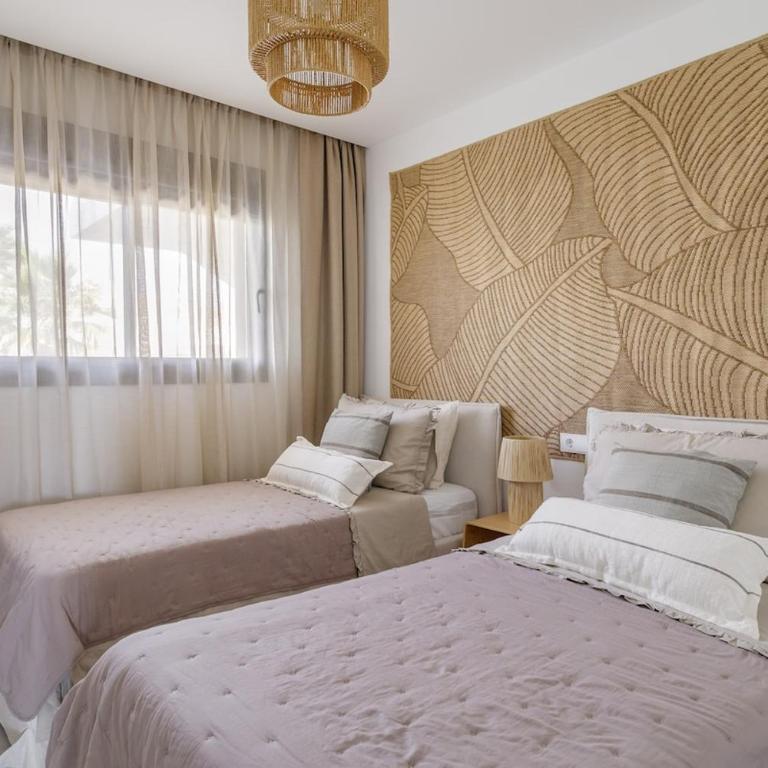 15 min airport, Pool, Garage, Sea view, AC - Apartamento de 2 dormitorios - 21
