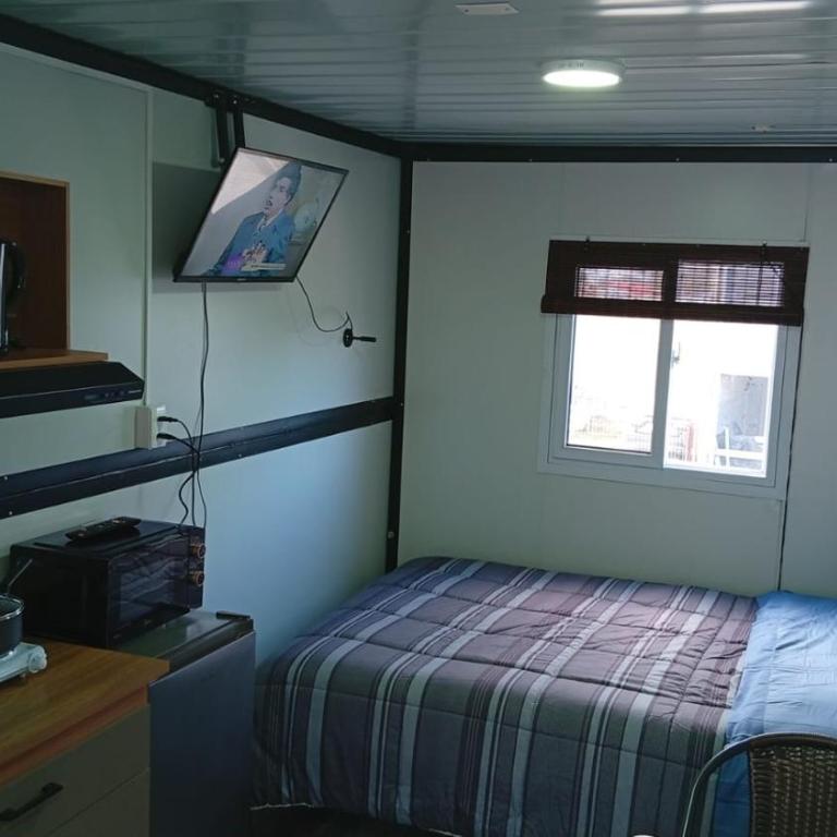 Tiny House - One-Bedroom Apartment - 4