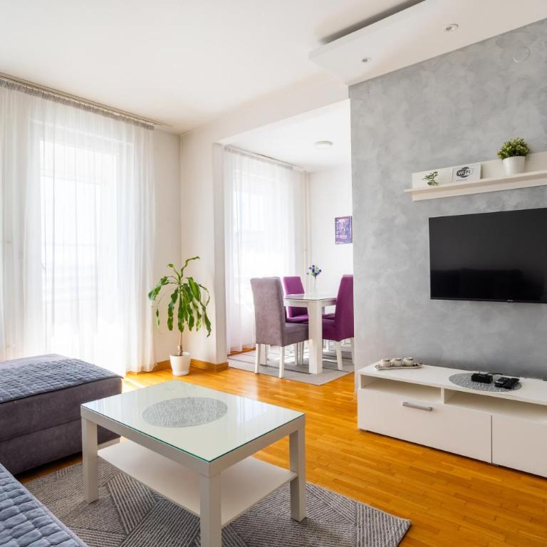 Delta Residence Belville - Appartement avec Balcon - 2