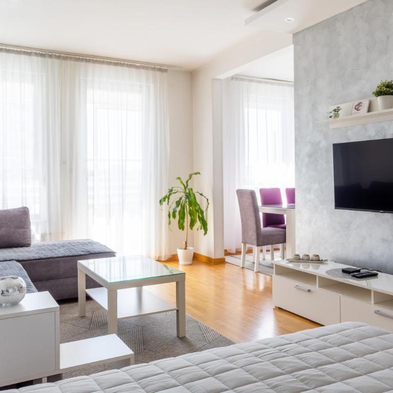 Delta Residence Belville - Appartement avec Balcon - 3