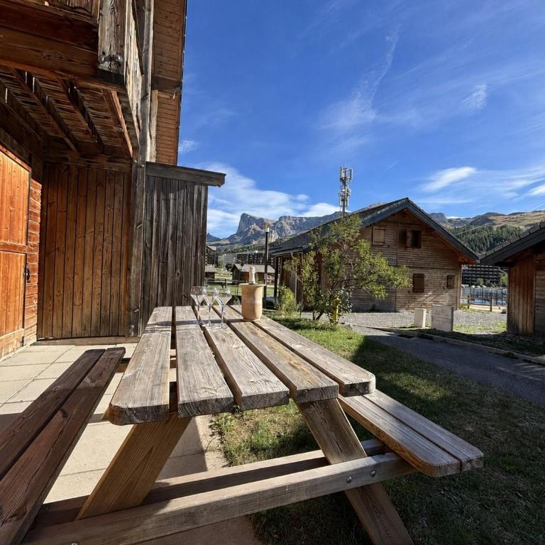 Demi Chalet avec vue sur les pistes - Chalet 2 Chambres - 5