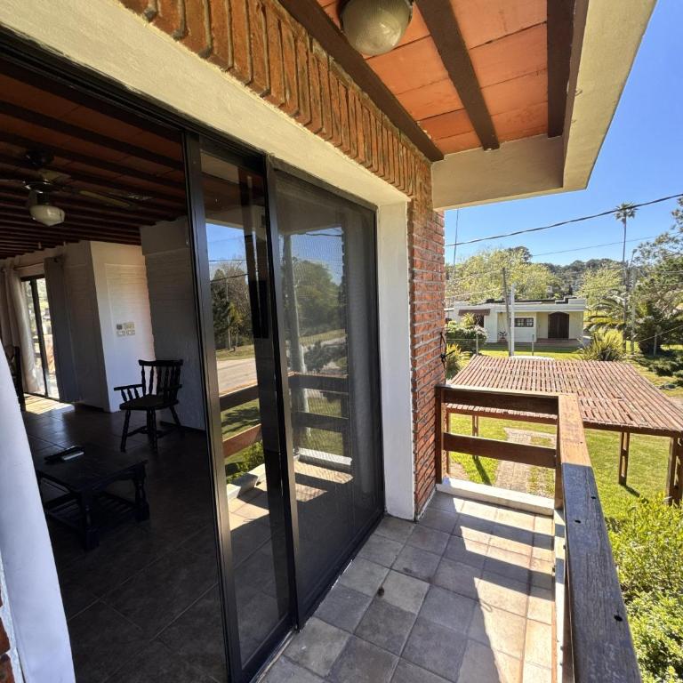 Casas alquiler barrio Los angeles - Two-Bedroom House - 11