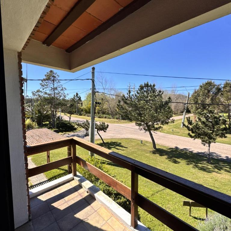 Casas alquiler barrio Los angeles - Two-Bedroom House - 8