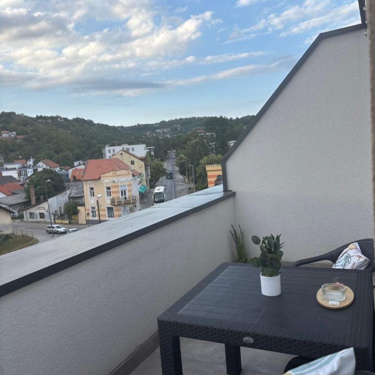 City Centar Apartment with Terrace - Apartman sa 1 Spavaćom Sobom - 2