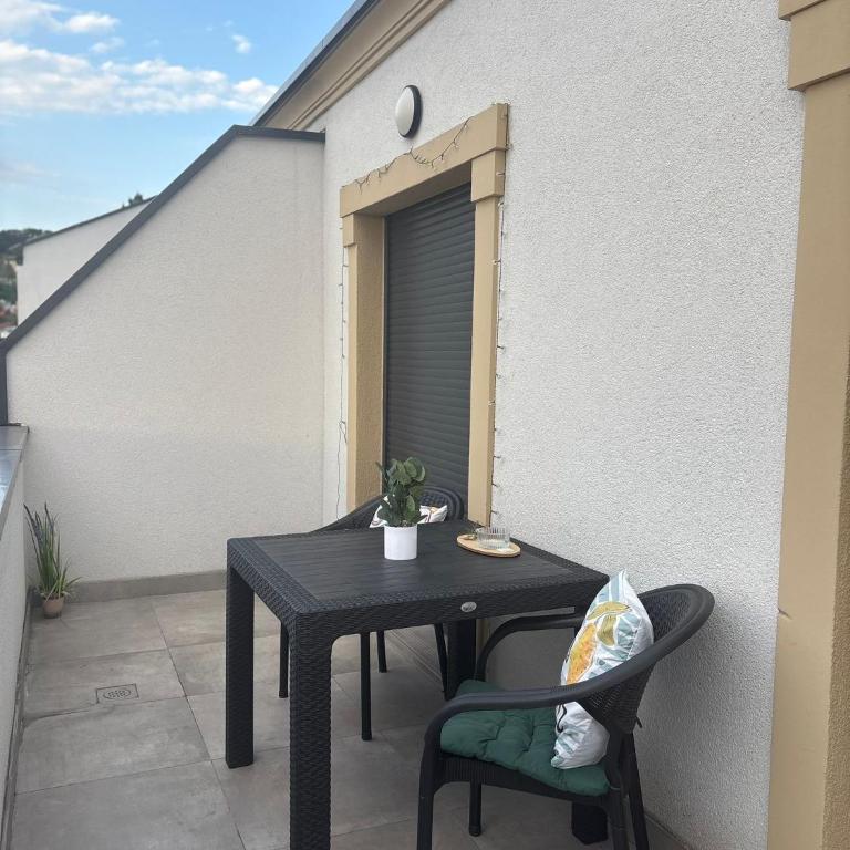 City Centar Apartment with Terrace - Apartman sa 1 Spavaćom Sobom - 1