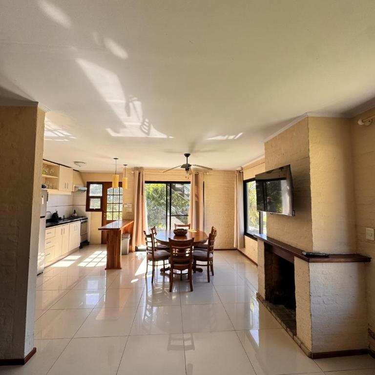 Casas Piriápolis en alquiler - Casa de 2 dormitorios - 11