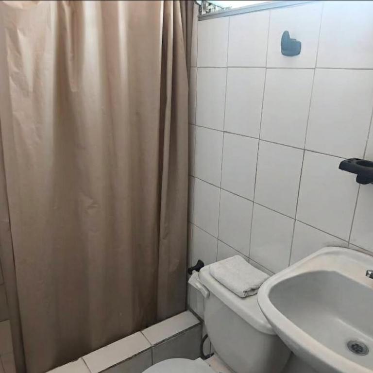DEPARTAMENTO FAMILIAR PARA 1 a 8 PERSONAS, INDEPENDIENTE , EN AMBATO - Habitación Individual Amplia - 5
