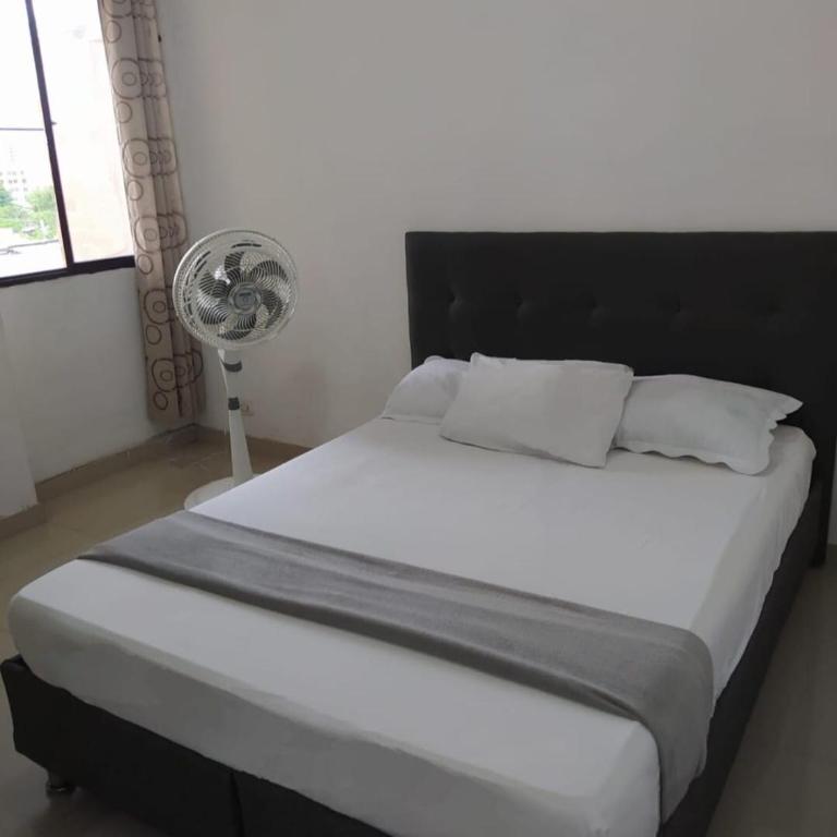 Apto en conjunto cerrado - Apartamento de 3 dormitorios - 10