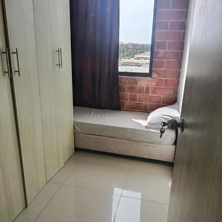 Apto en conjunto cerrado - Apartamento de 3 dormitorios - 18