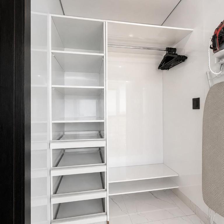 Suite Esquinera con Vista al Rio Puerto Santa Ana, Guayaquil - Apartamento de 1 dormitorio - 17