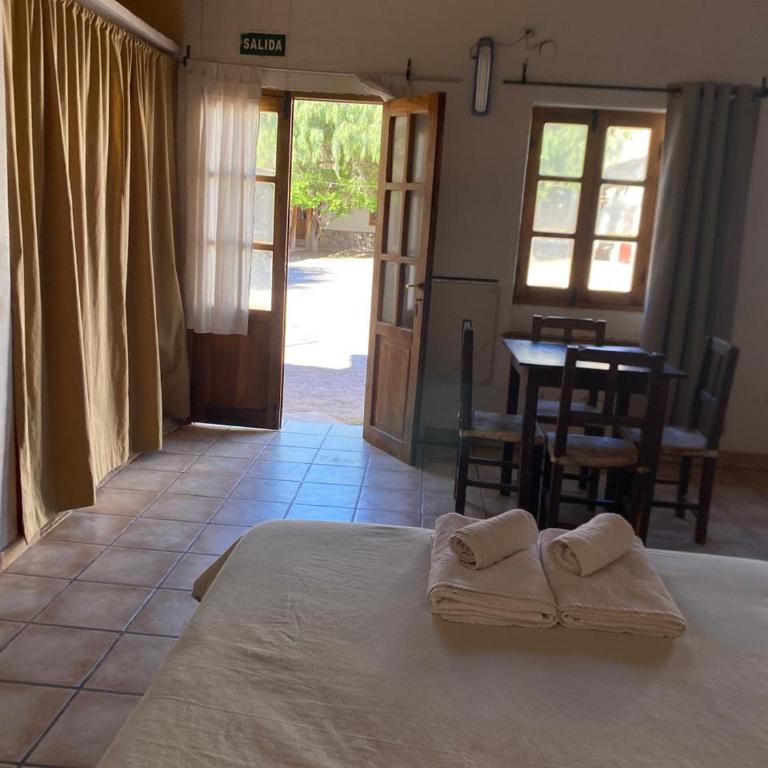 Capec Alojamiento - Family Room - 4
