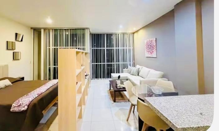 Hermoso y céntrico loft - Apartamento Deluxe de 1 dormitorio con vistas al jardín - 16