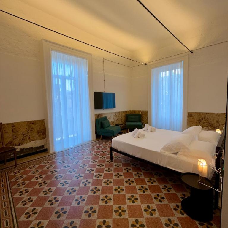 Domus Broggia Napoli - Camera Quadrupla con Bagno Privato - 7