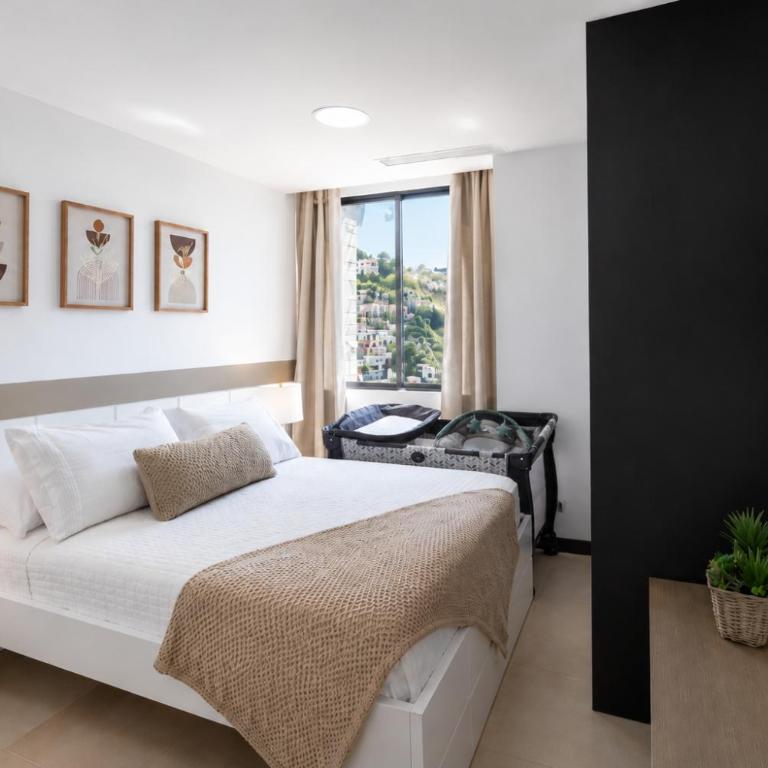 Puerto Santa Ana Luxury Suites Guayaquil - Apartment with City View - 5 adults - 8